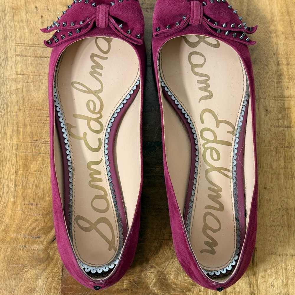 Sam Edelman Wine/Burgundy Pointed Bow Stud Flats - Picture 4 of 5
